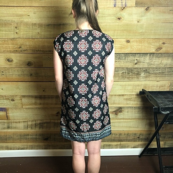 Freeway, dress - Picture 9 of 12